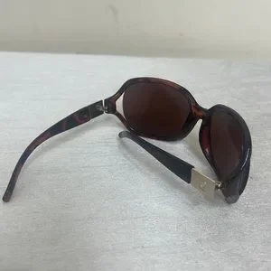 Liz Claiborne | Accessories | Liz Clairborne Sunglasses With  display picture 2
